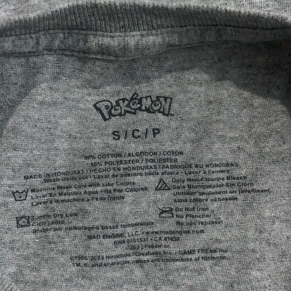 Pokémon Just Chill Tee - Picture 4 of 4